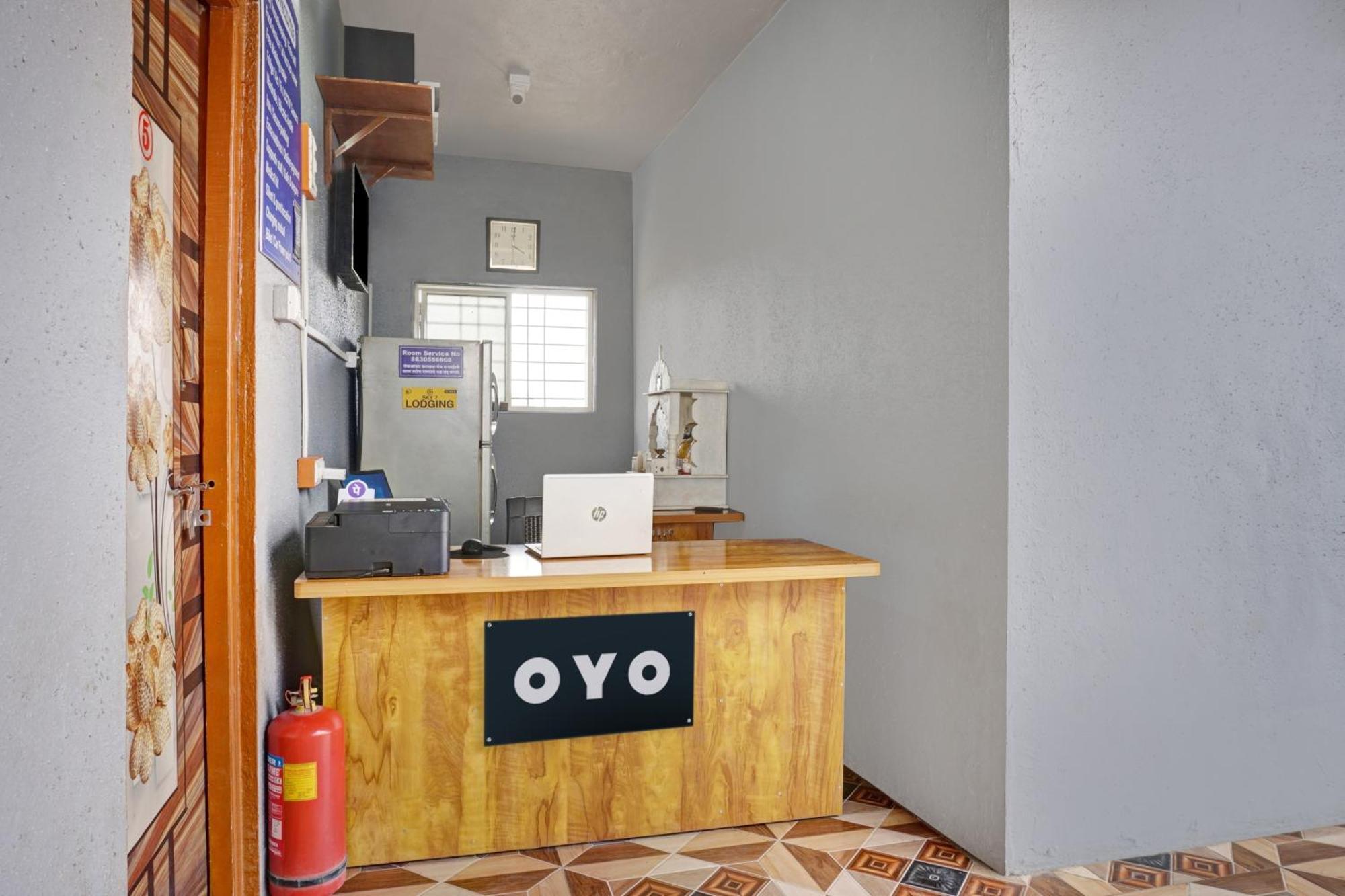 Hotel O Sky 7 Lodge Pimpalwandi エクステリア 写真